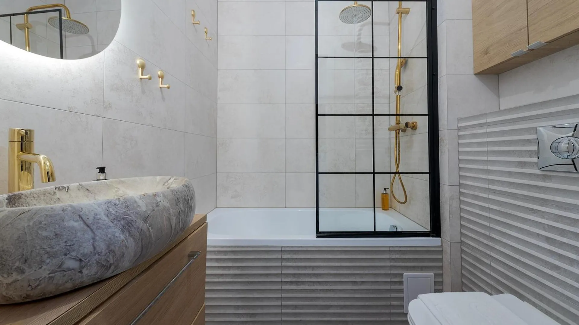 Rentplanet - Apartamenty Kasprzaka Warszawa Polska