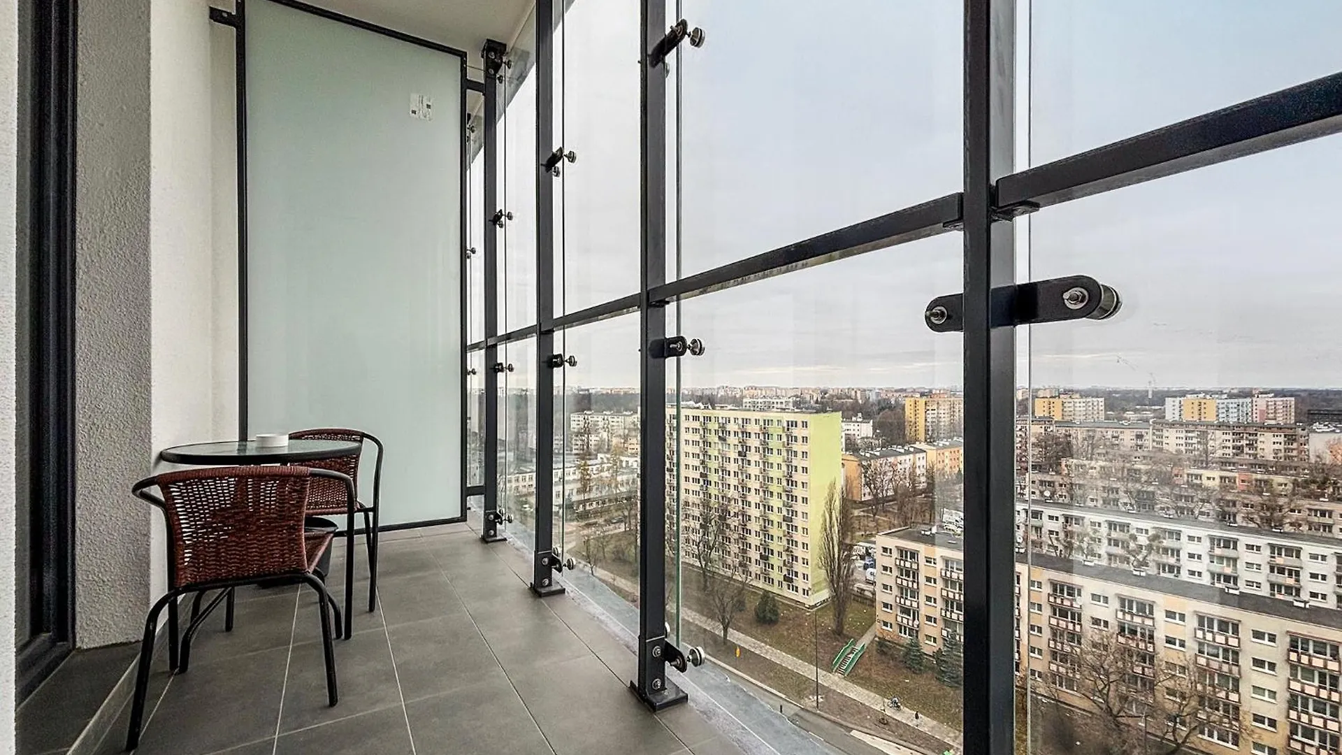Rentplanet - Apartamenty Kasprzaka Warszawa