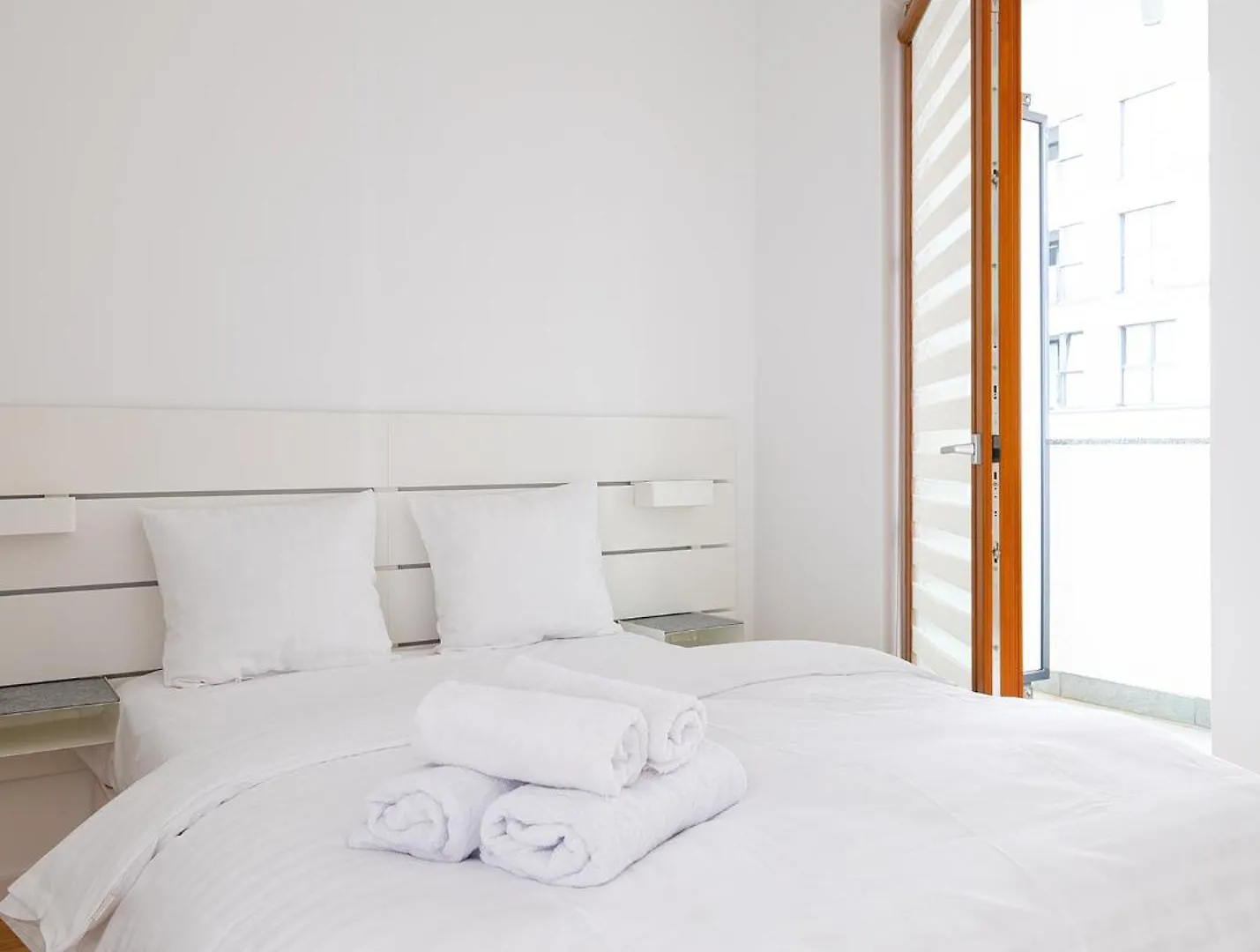 Rentplanet - Apartamenty Kasprzaka Varšava 0*,  Polsko