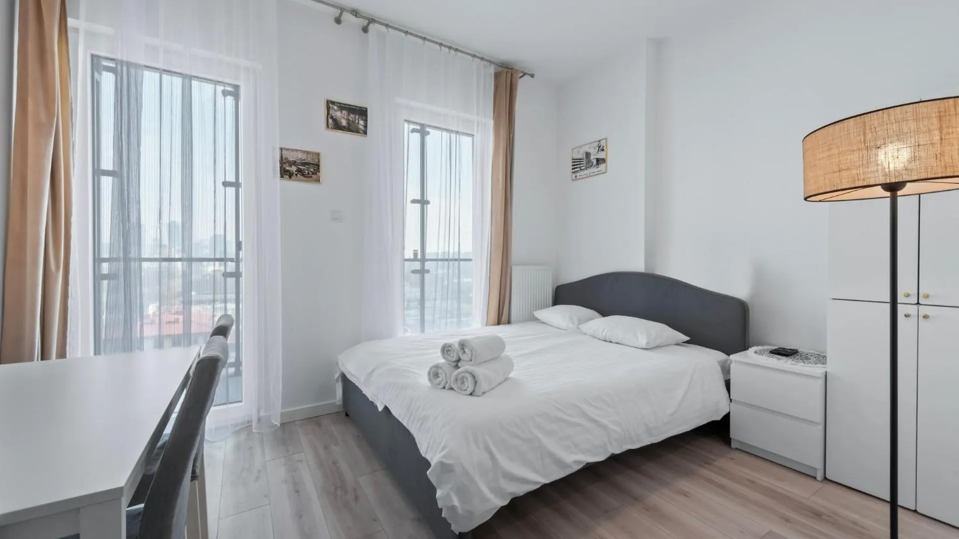 Apartment Rentplanet - Apartamenty Kasprzaka Warsaw