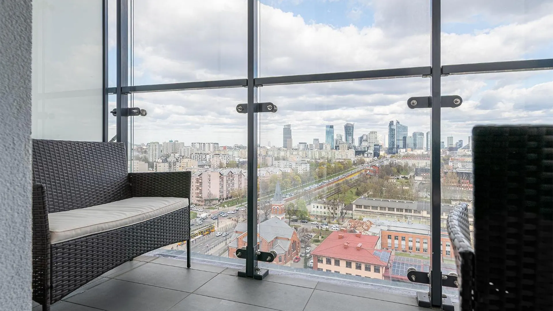 Apartment Rentplanet - Apartamenty Kasprzaka Warsaw